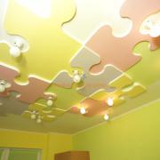 Идея для оформления потолка детской комнаты